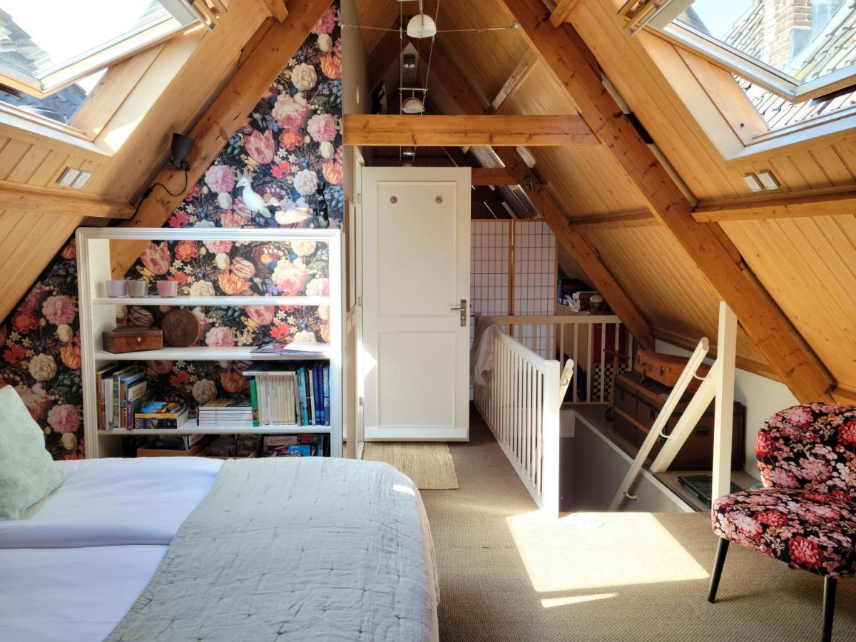 Bed and Breakfast De Buurvrouw Nr.18 Дусбург Экстерьер фото