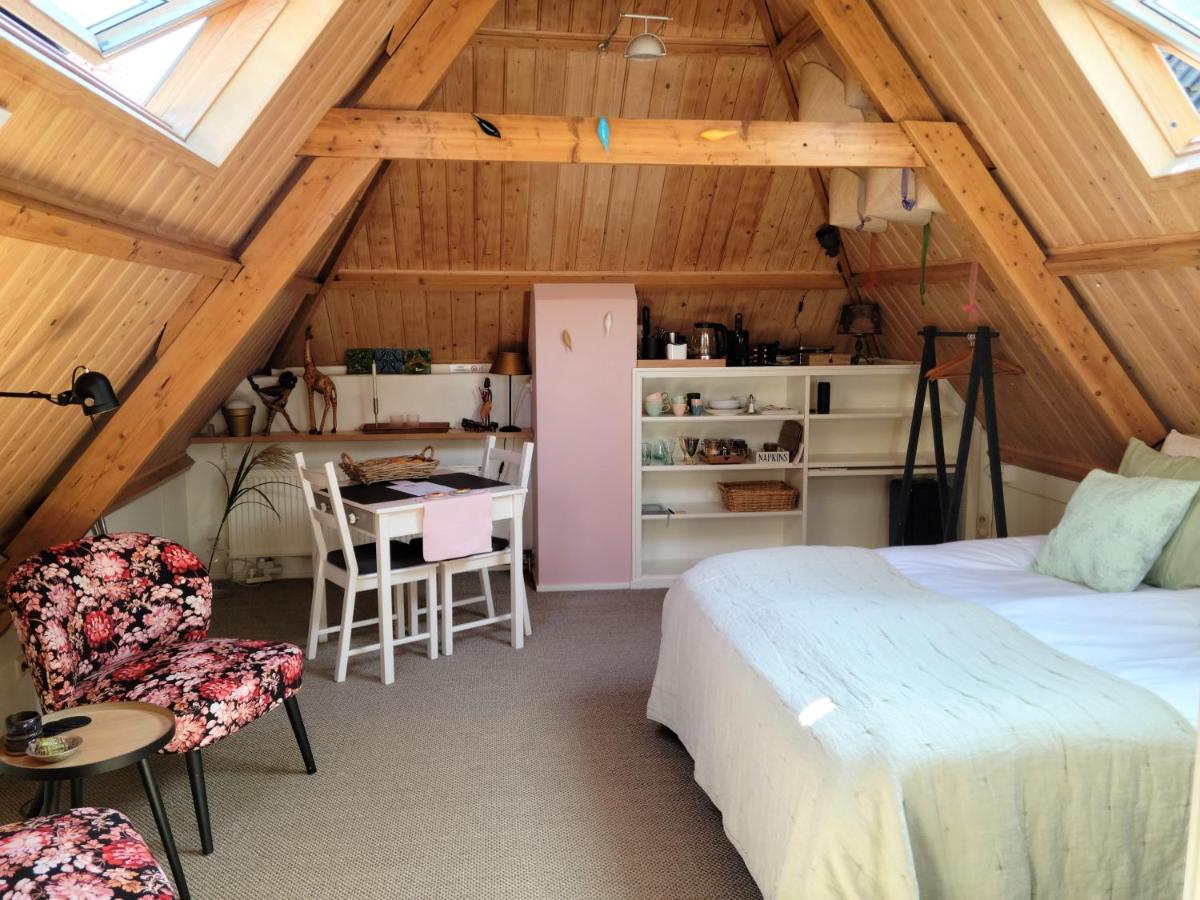 Bed and Breakfast De Buurvrouw Nr.18 Дусбург Экстерьер фото